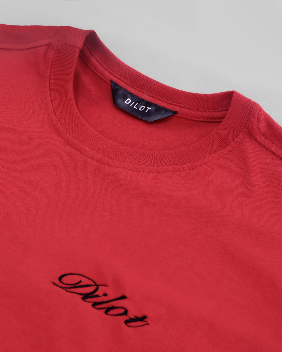 CLASSIC TEE RED T - SHIRT - Dilot